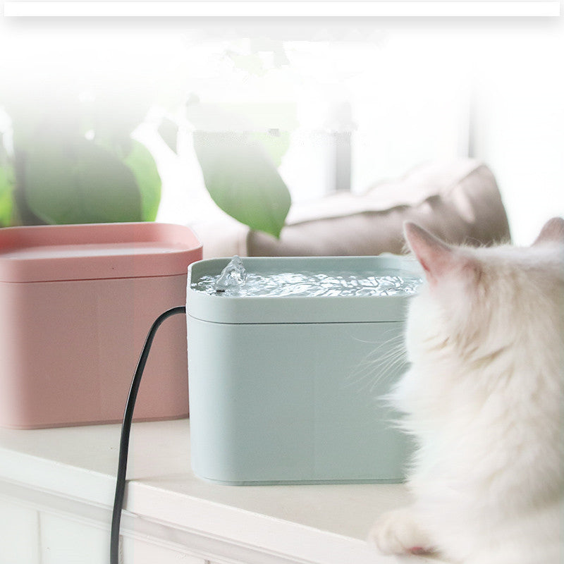 Smart Pet Water Fountain – 1.5L Automatic Drinking Dispenser for Cats & Small Dogs